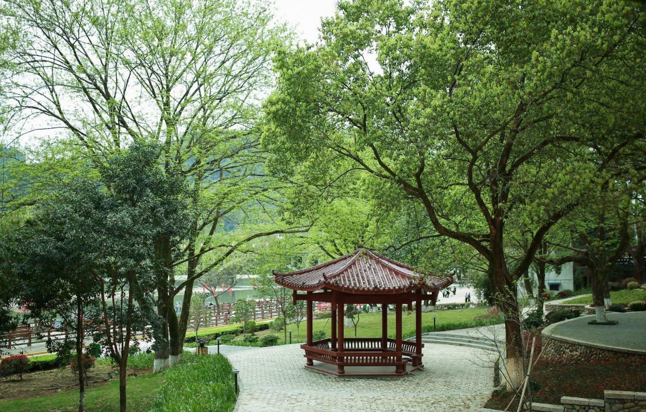 Ancient Street No.5 Youth Chic Hotel Wuyishan  Exterior foto